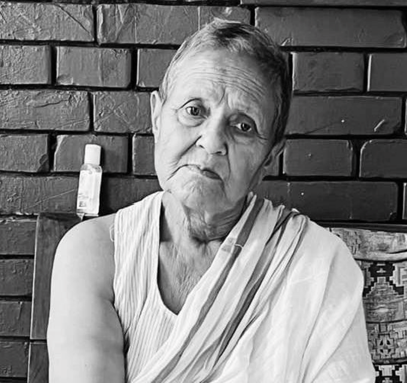 पूर्वमन्त्री मीना पाण्डेको निधन